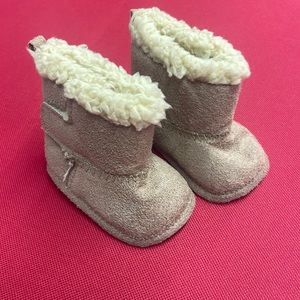 Carters newborn soft boots